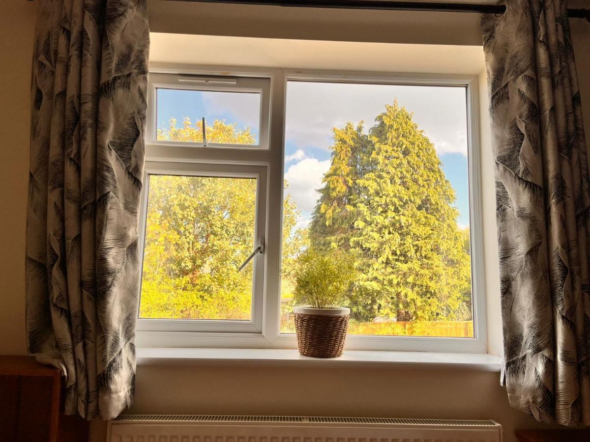 Luxurious Double Bedroom, Ensuite With Free Wifi. * Oxford